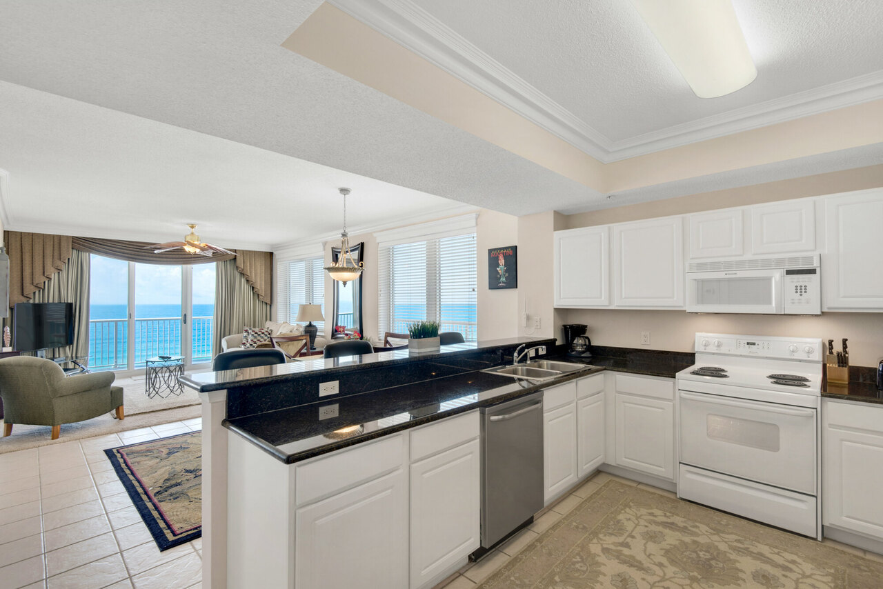 Summerwind 905E - Captain's Hideaway - Image 11