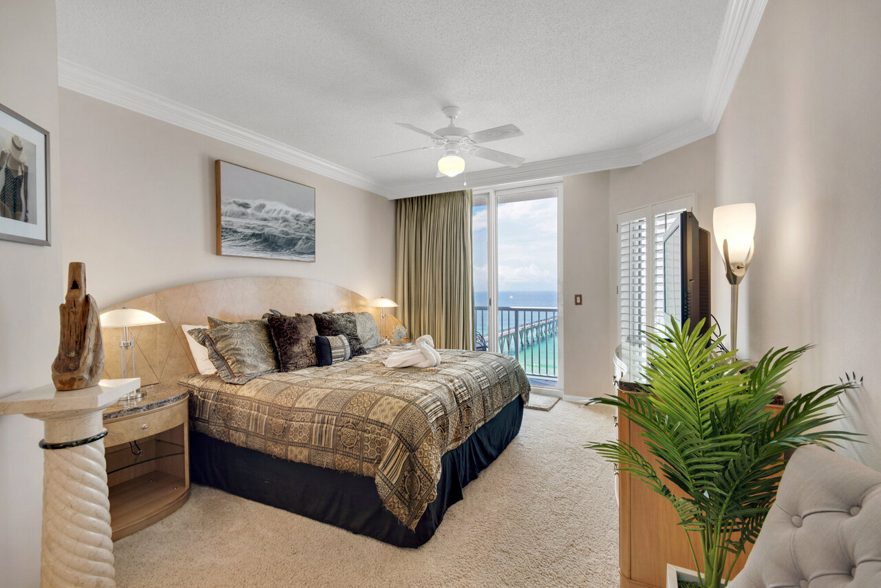 Summerwind 905E - Captain's Hideaway - Image 15