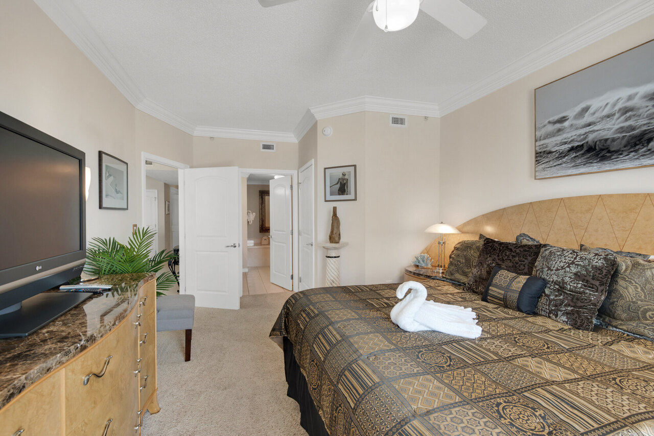 Summerwind 905E - Captain's Hideaway - Image 16