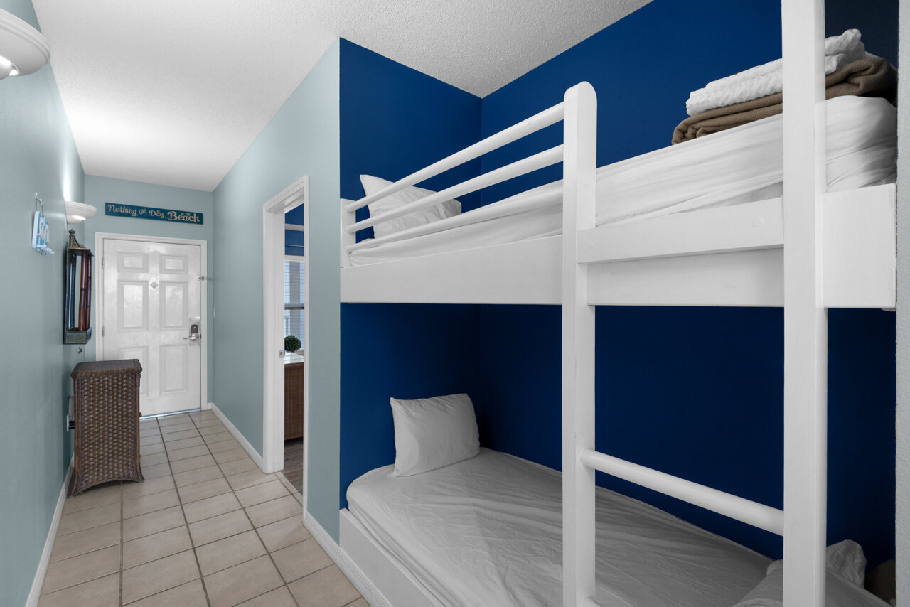 Summerwind 702E - Shore Life - Image 16