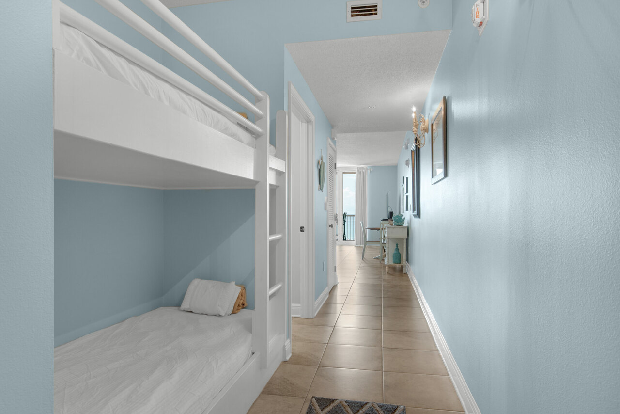 Summerwind 204E - No Regrets - Image 14