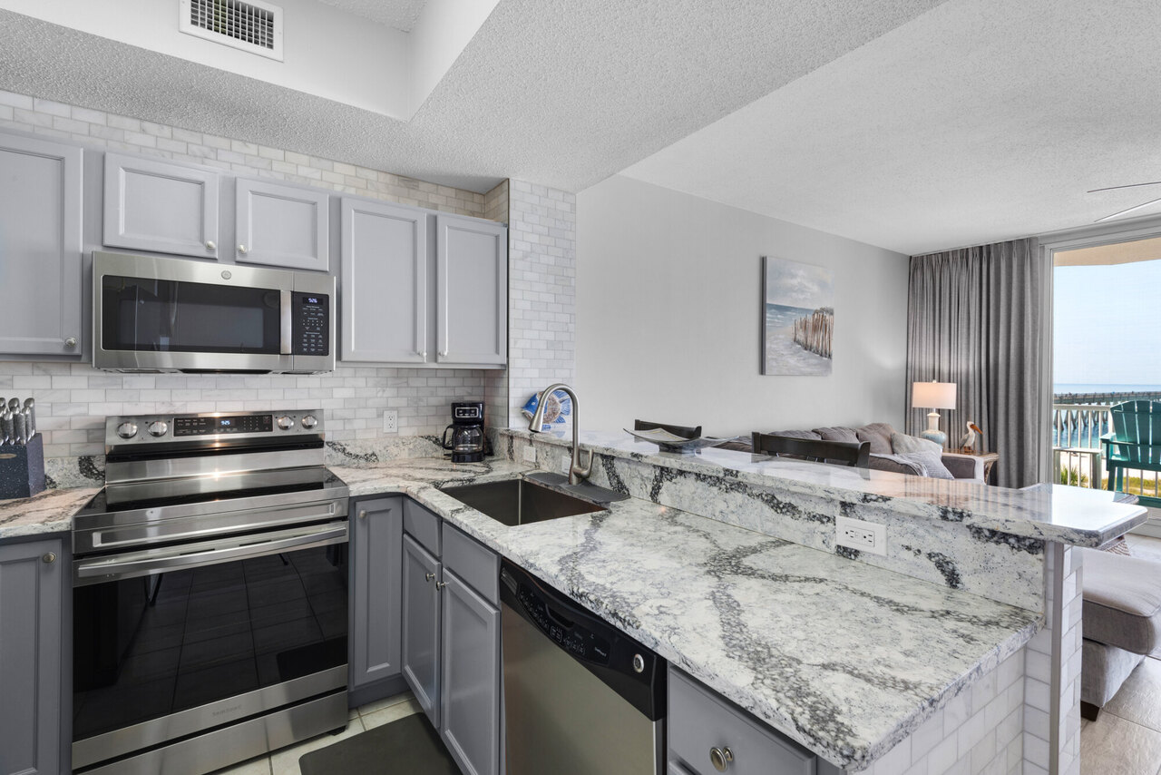 Summerwind 302E - Shell Bottom Blues - Image 14