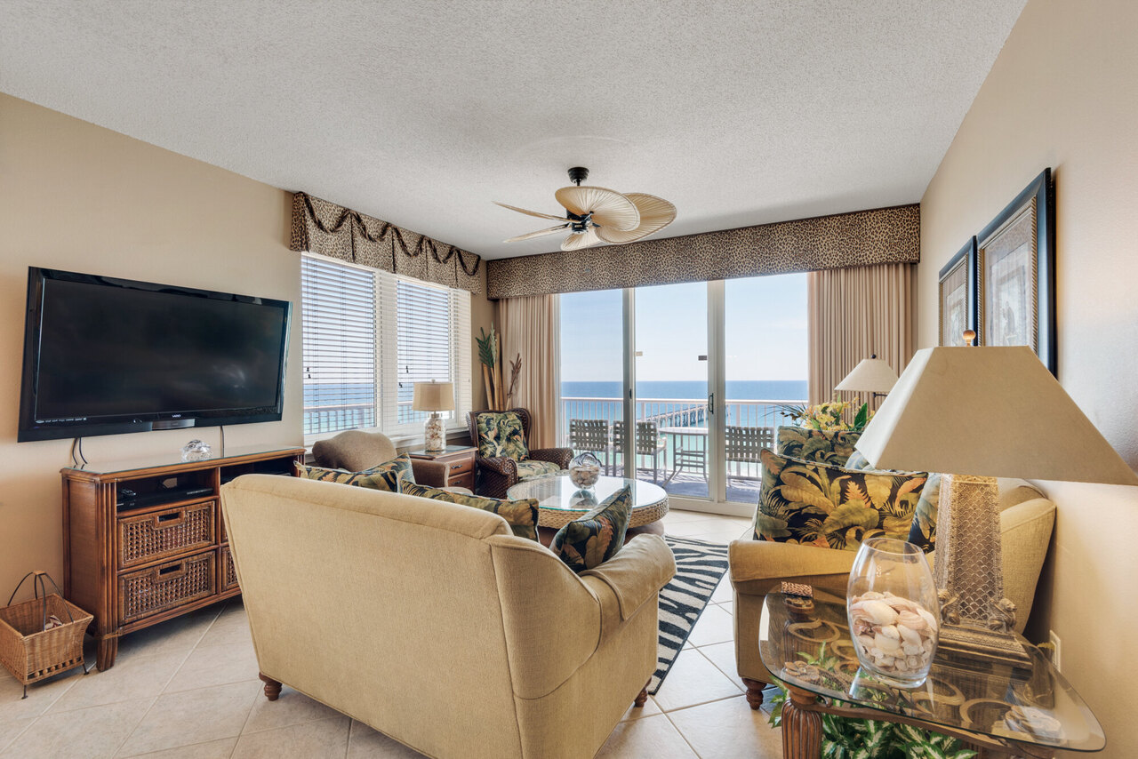 Summerwind 901C - Sunny and Chair - Image 3