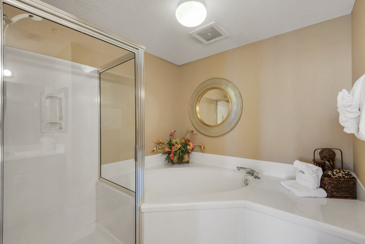 Summerwind 901C - Sunny and Chair - Image 18