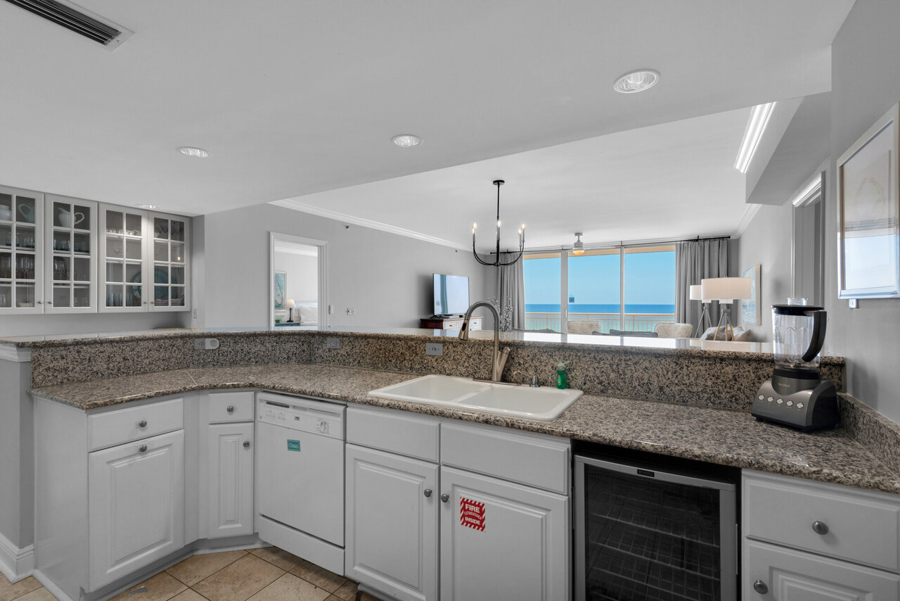 Belle Mer 602 - Sea's Life - Image 12