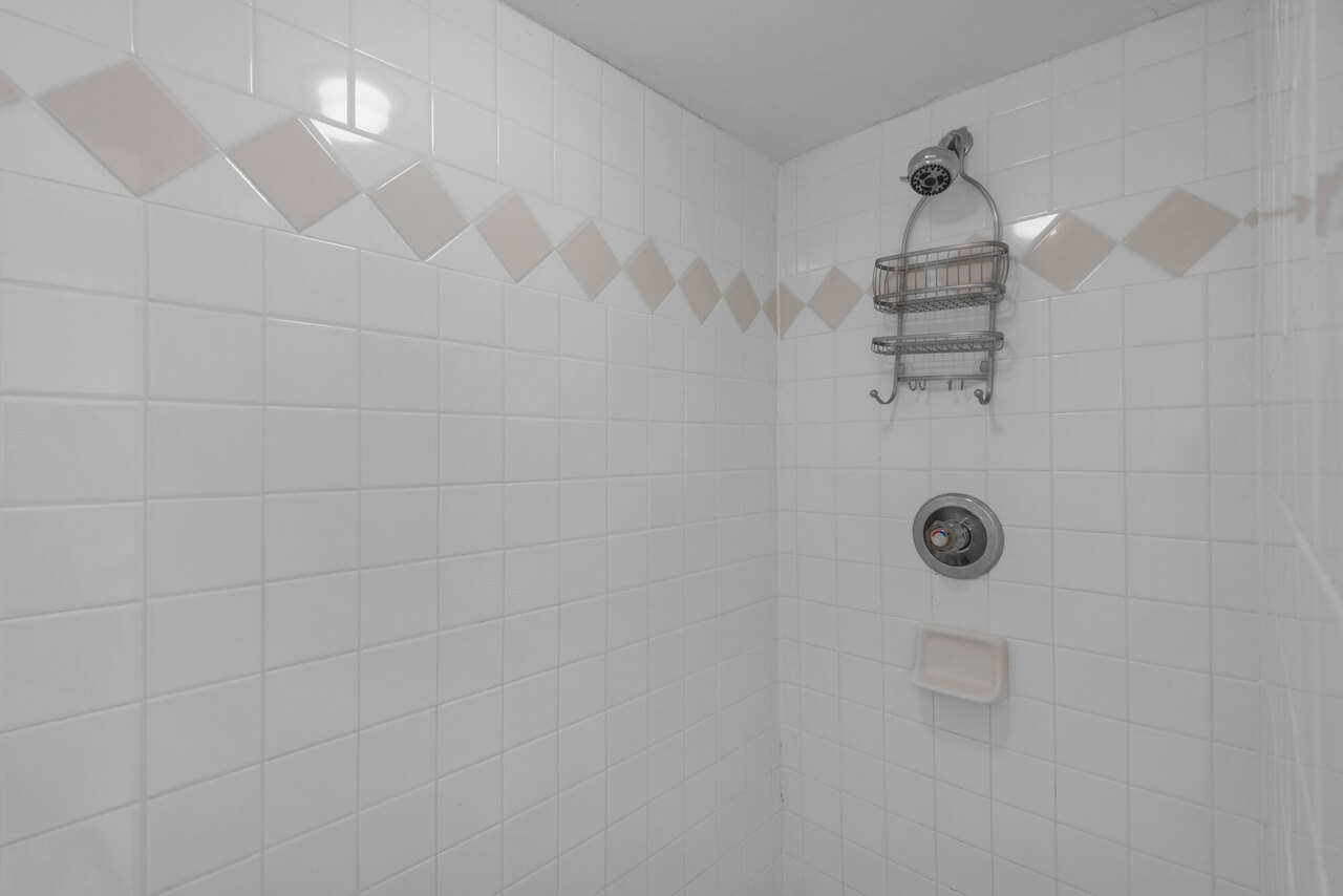 Belle Mer 602 - Sea's Life - Image 25