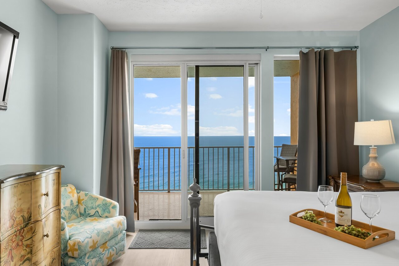 Treasure Island 2005 - Image 24