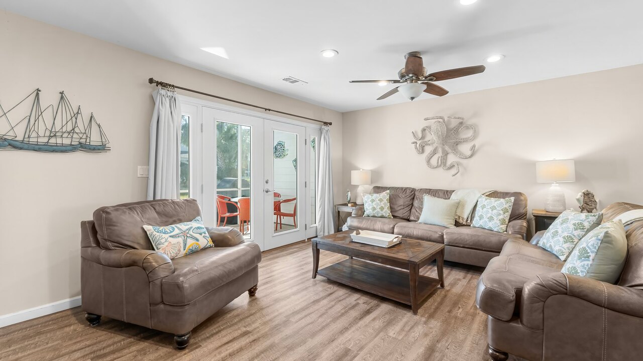 Misty Cove Oasis - Image 4