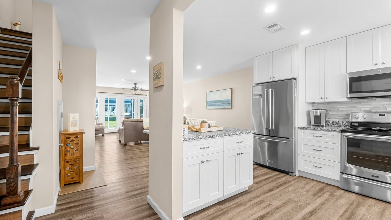 Misty Cove Oasis - Image 9