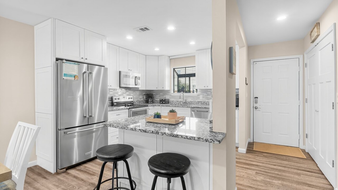 Misty Cove Oasis - Image 10