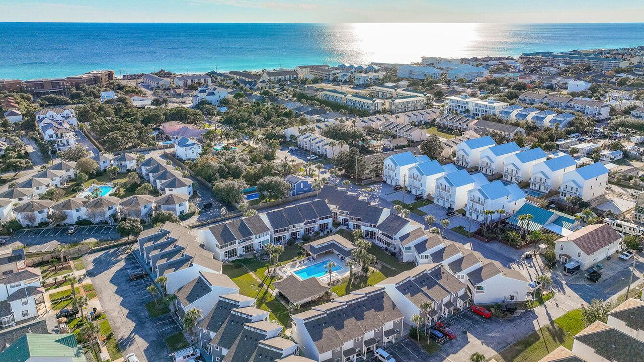 Misty Cove Oasis - Image 34