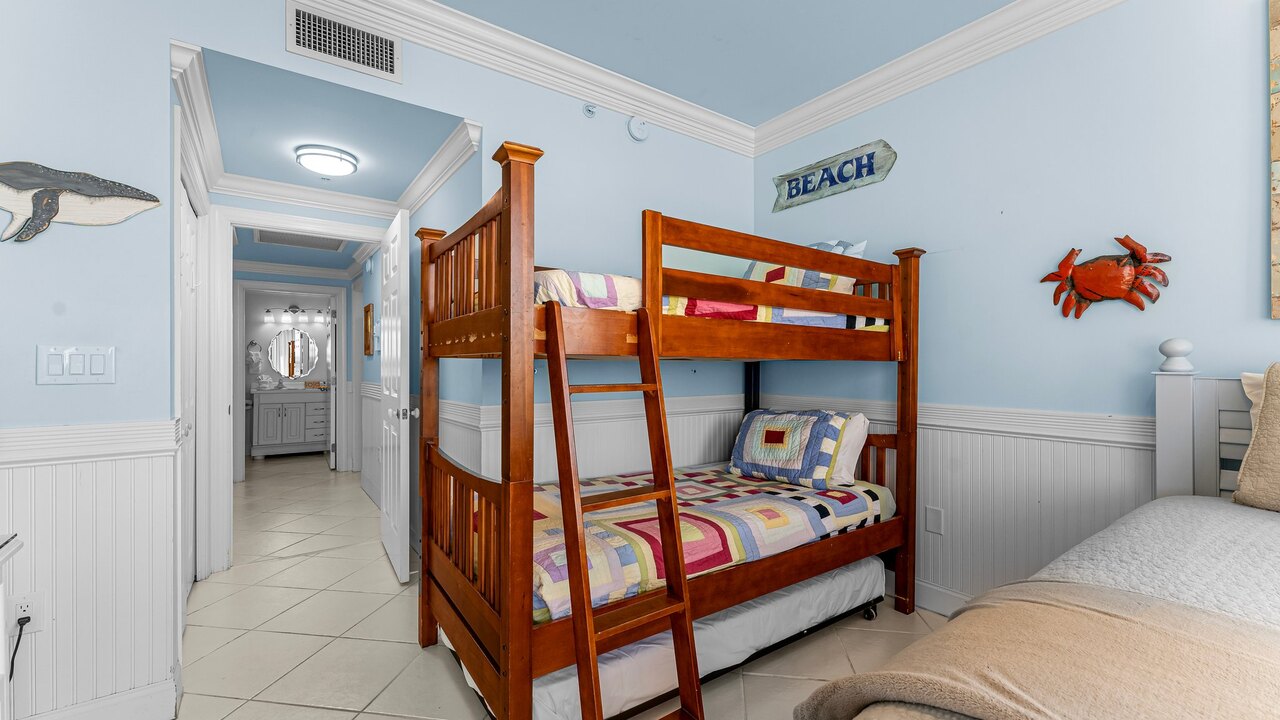 Silver Beach Towers 105E - Image 12