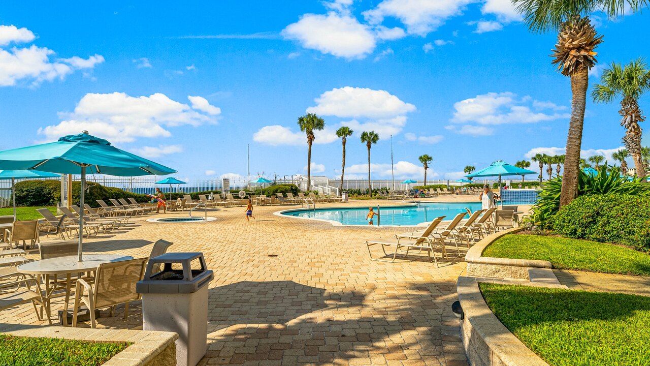 Silver Beach Towers 105E - Image 28