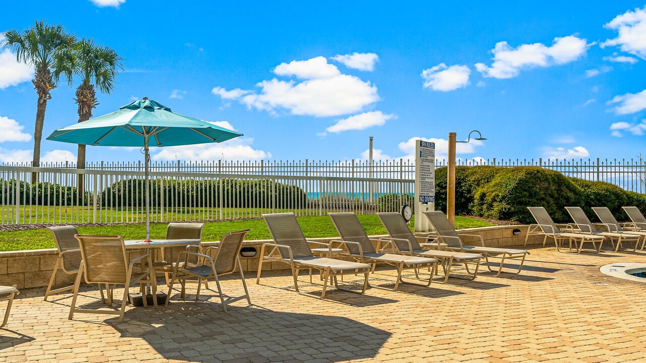 Silver Beach Towers 105E - Image 29