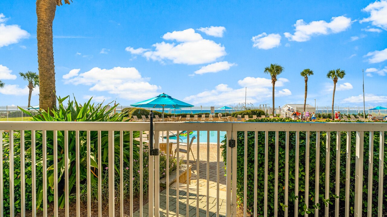 Silver Beach Towers 105E - Image 37