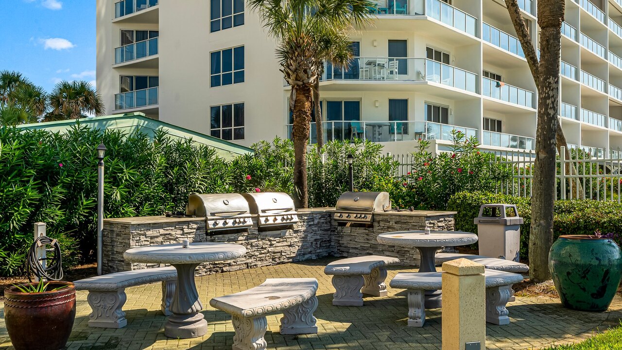 Silver Beach Towers 105E - Image 41