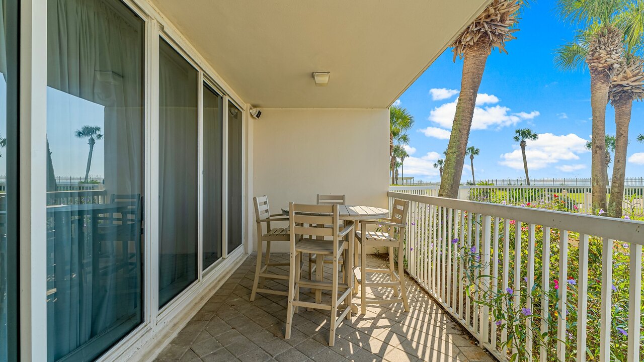 Silver Beach Towers 105E - Image 42