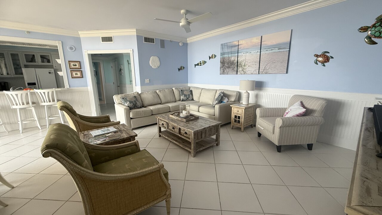 Silver Beach Towers 105E - Image 55