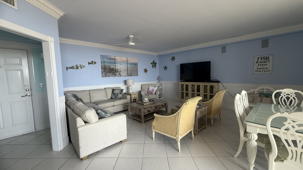 Silver Beach Towers 105E - Image 58