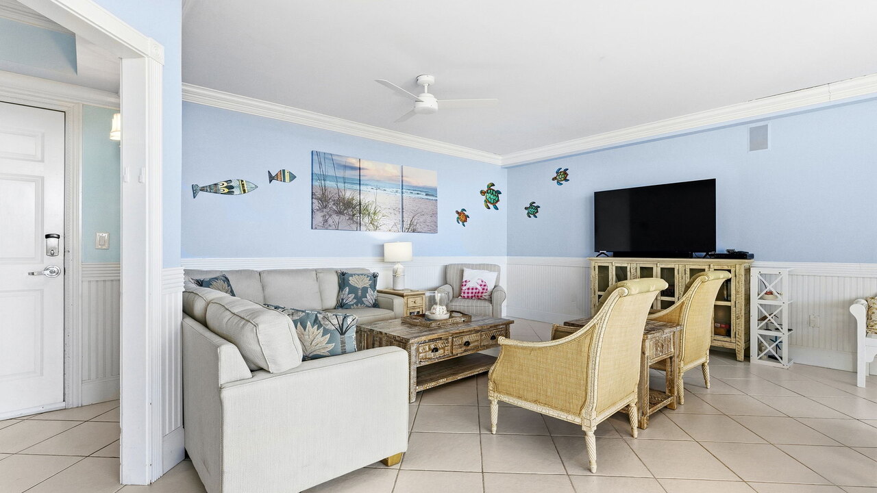 Silver Beach Towers 105E - Image 50