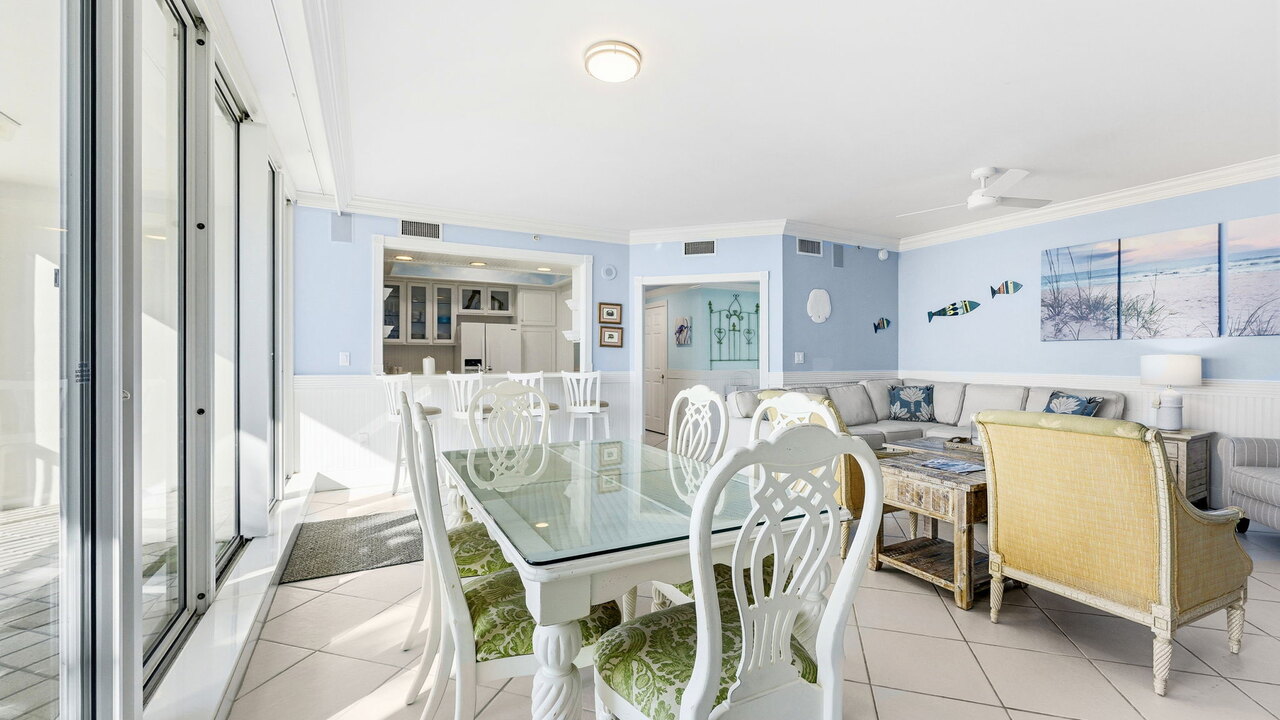 Silver Beach Towers 105E - Image 58