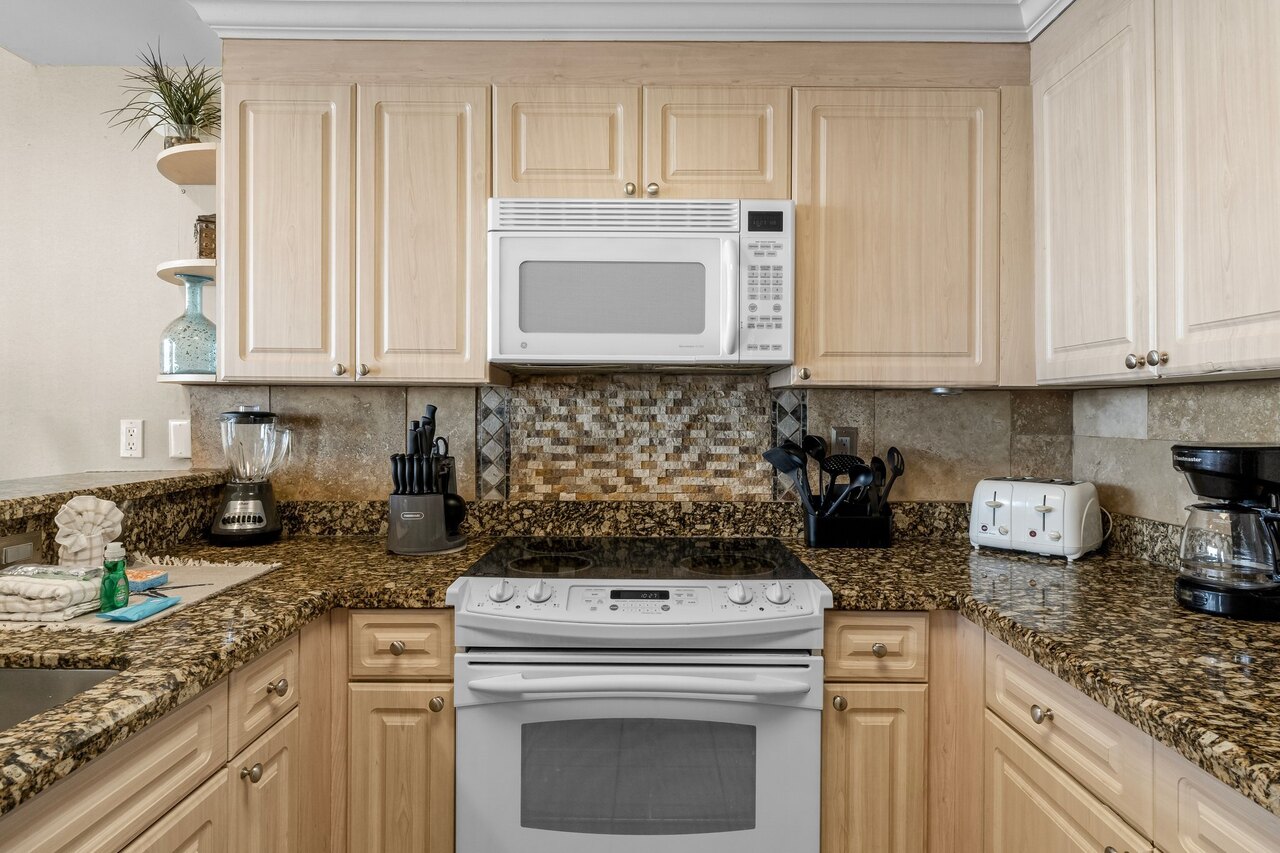 Boardwalk Resort 1203 - Image 9