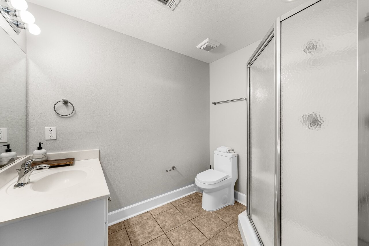 Tidewater 517 - Image 16