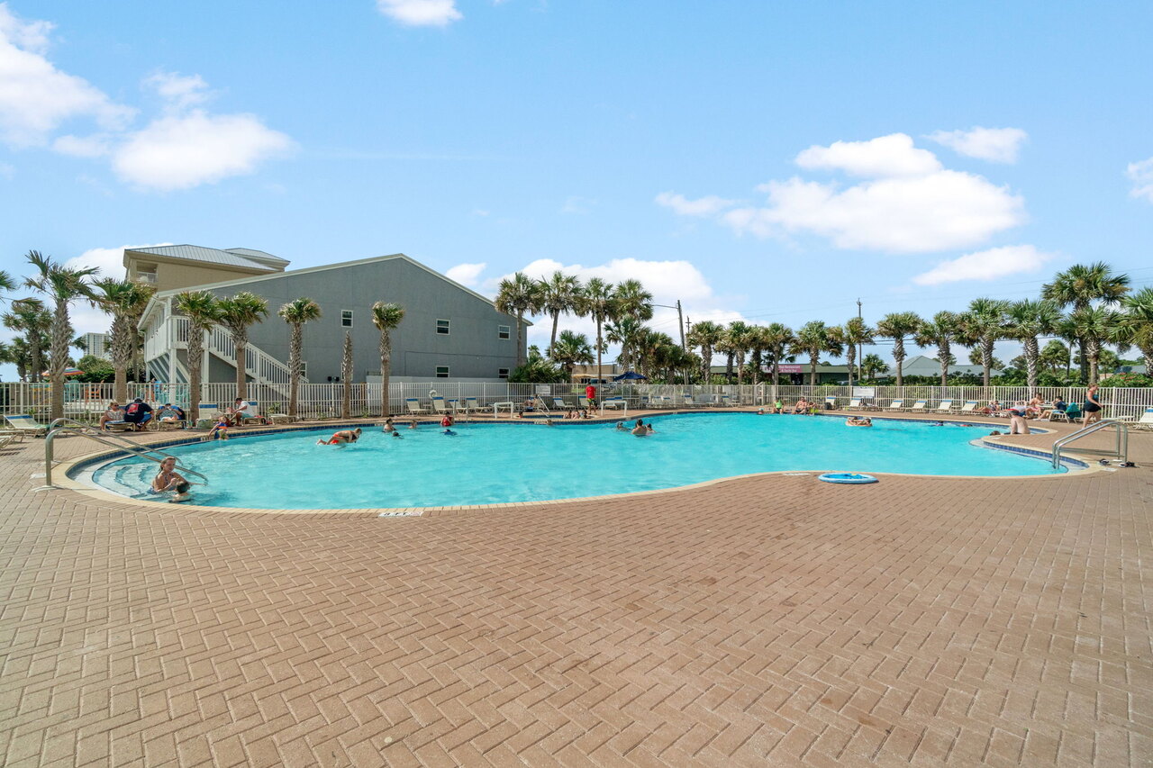 Tidewater 517 - Image 50