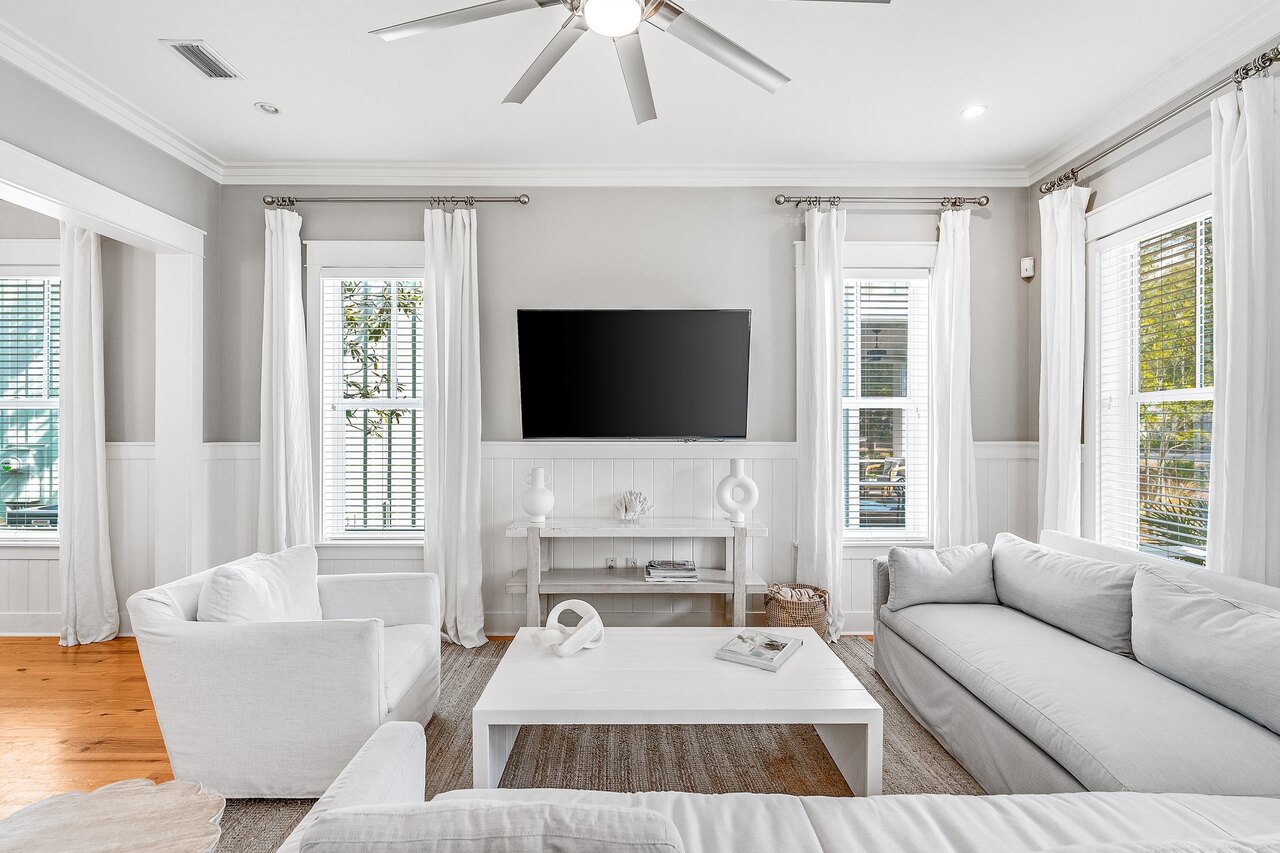 Summersweet Retreat - Image 7