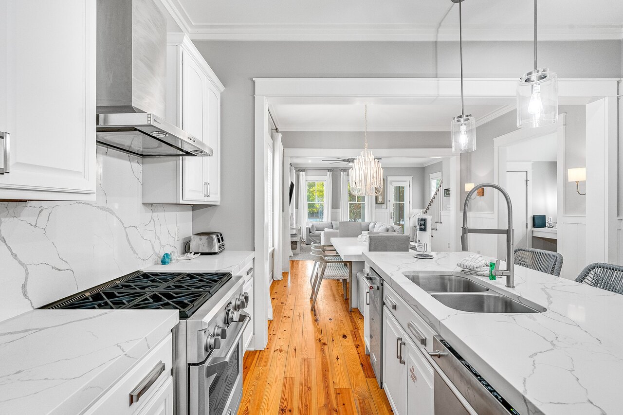 Summersweet Retreat - Image 9