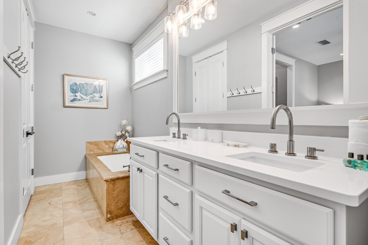 Summersweet Retreat - Image 21