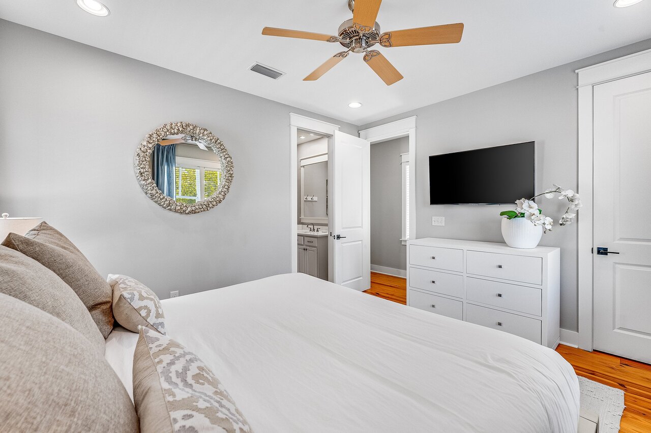 Summersweet Retreat - Image 35