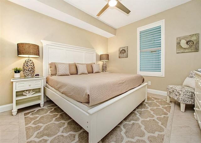 Marisol Beachfront Resort 701 - Image 21