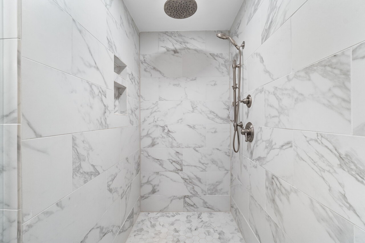 Summerwind 705E - Chasin Sunsets - Image 21