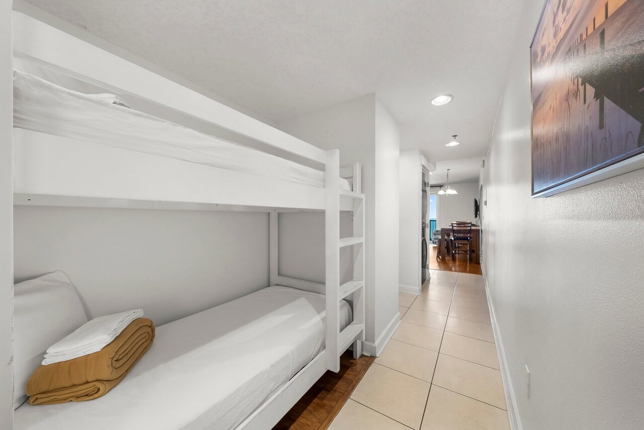 Grand Panama 2-1102 - Image 11