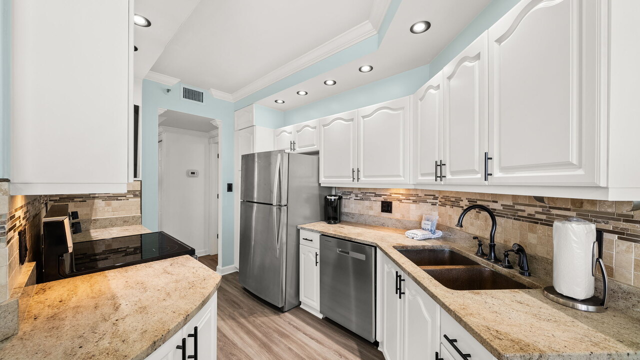 Surfside 1203 - Image 8