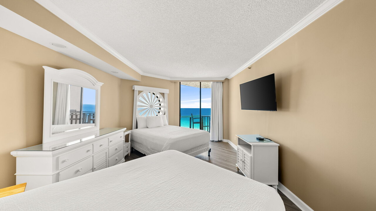 Surfside 1203 - Image 12