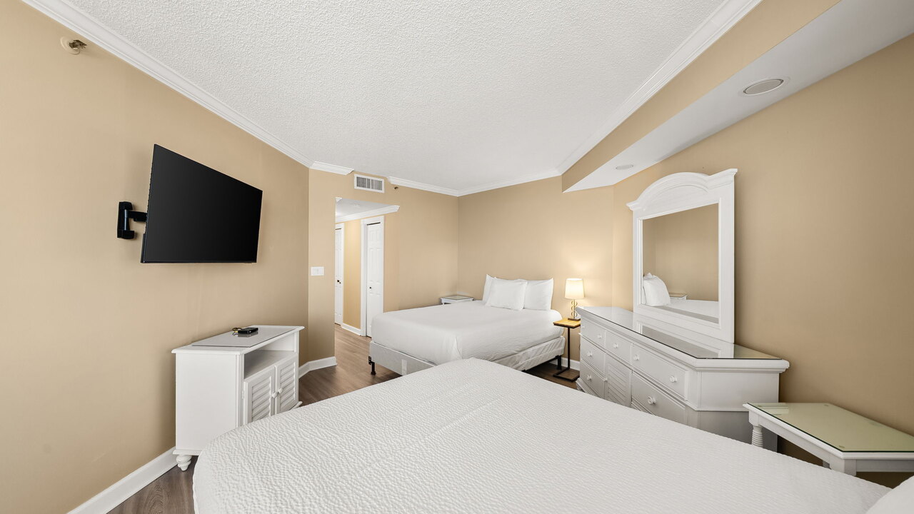 Surfside 1203 - Image 13