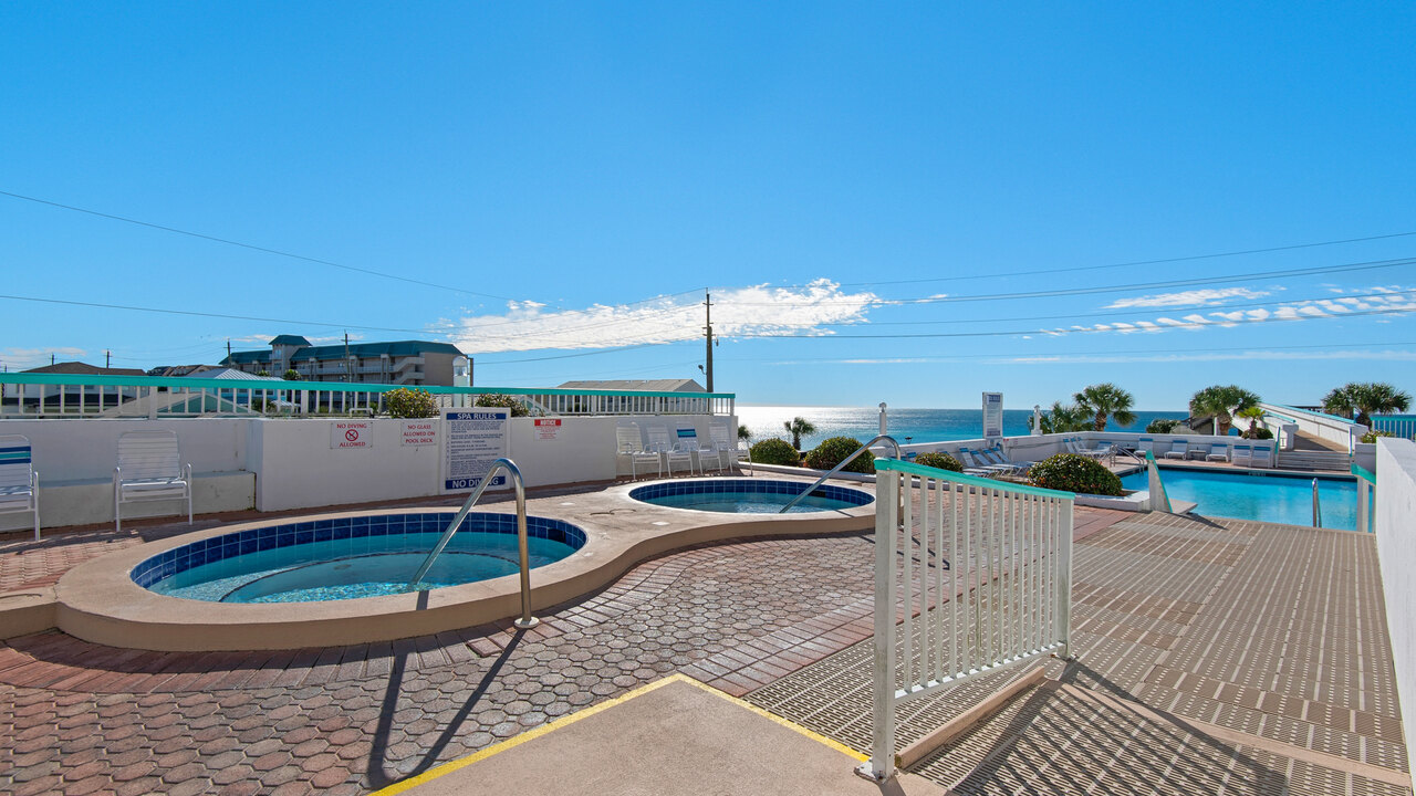 Surfside 1203 - Image 31