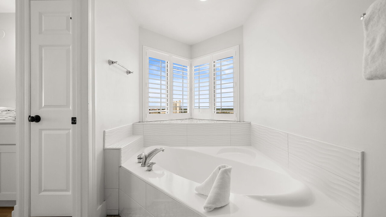 Boardwalk Resort 1411 - Image 26