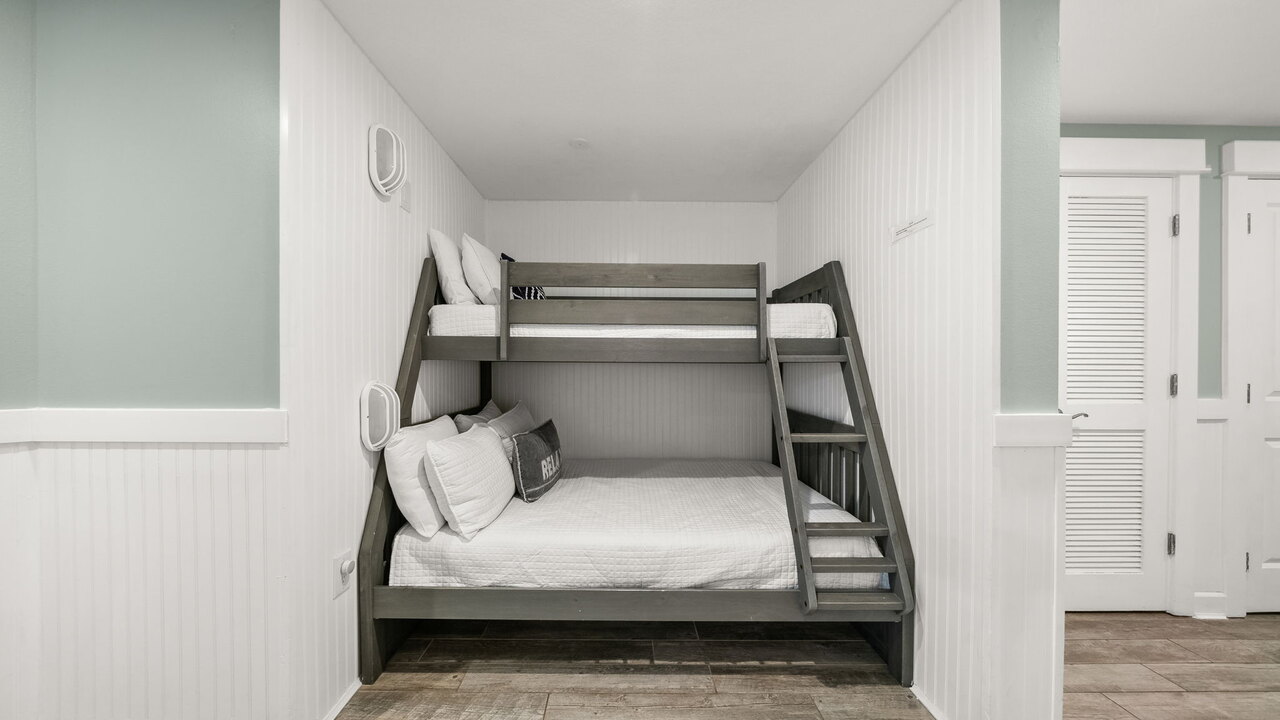 Grand Panama 1- 703 - Image 14