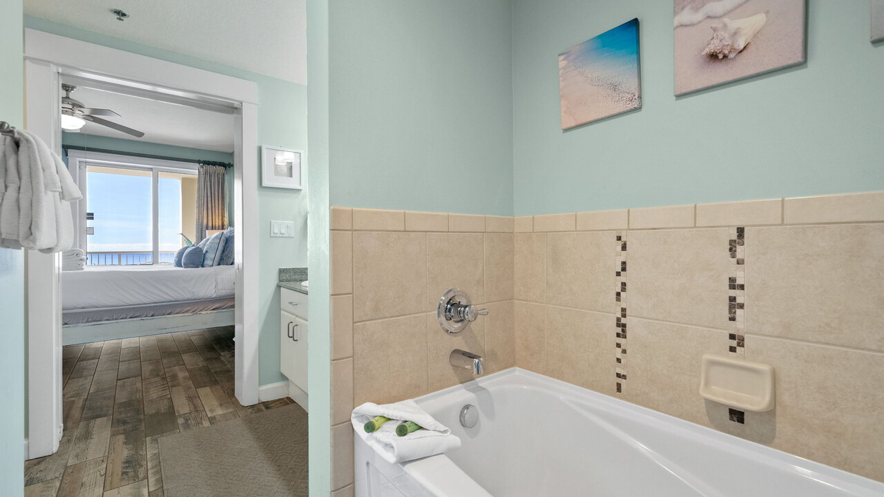 Grand Panama 1-1808 - Image 21