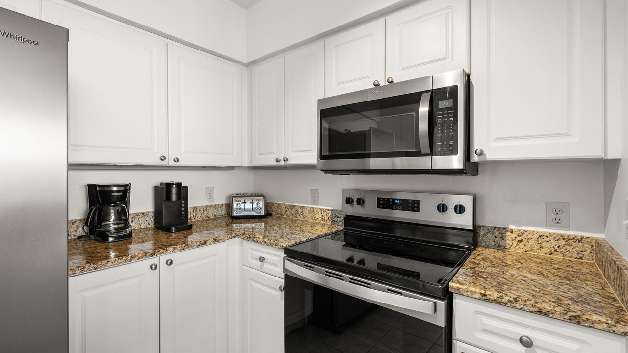 Emerald Beach 1428 - Image 11