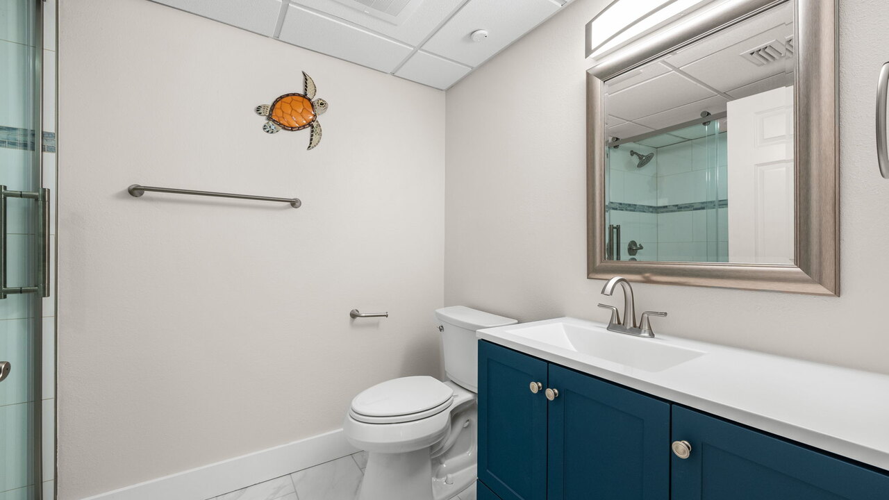 Emerald Beach 1428 - Image 20