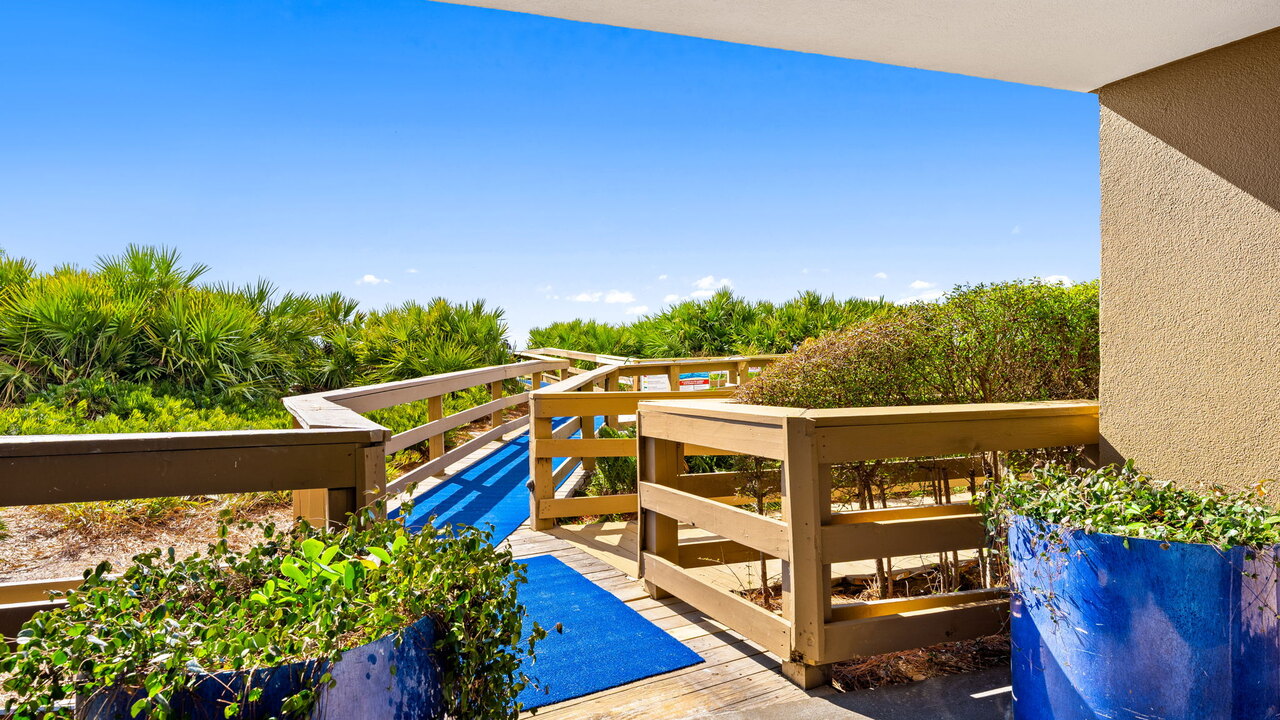 Emerald Beach 1428 - Image 34