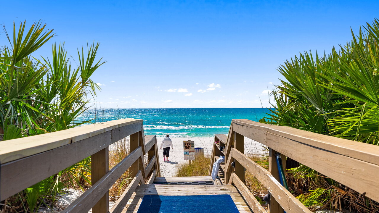 Emerald Beach 1428 - Image 41