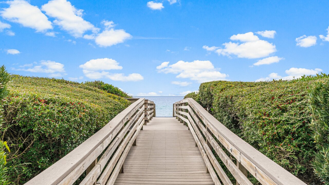 Emerald Beach 1428 - Image 62