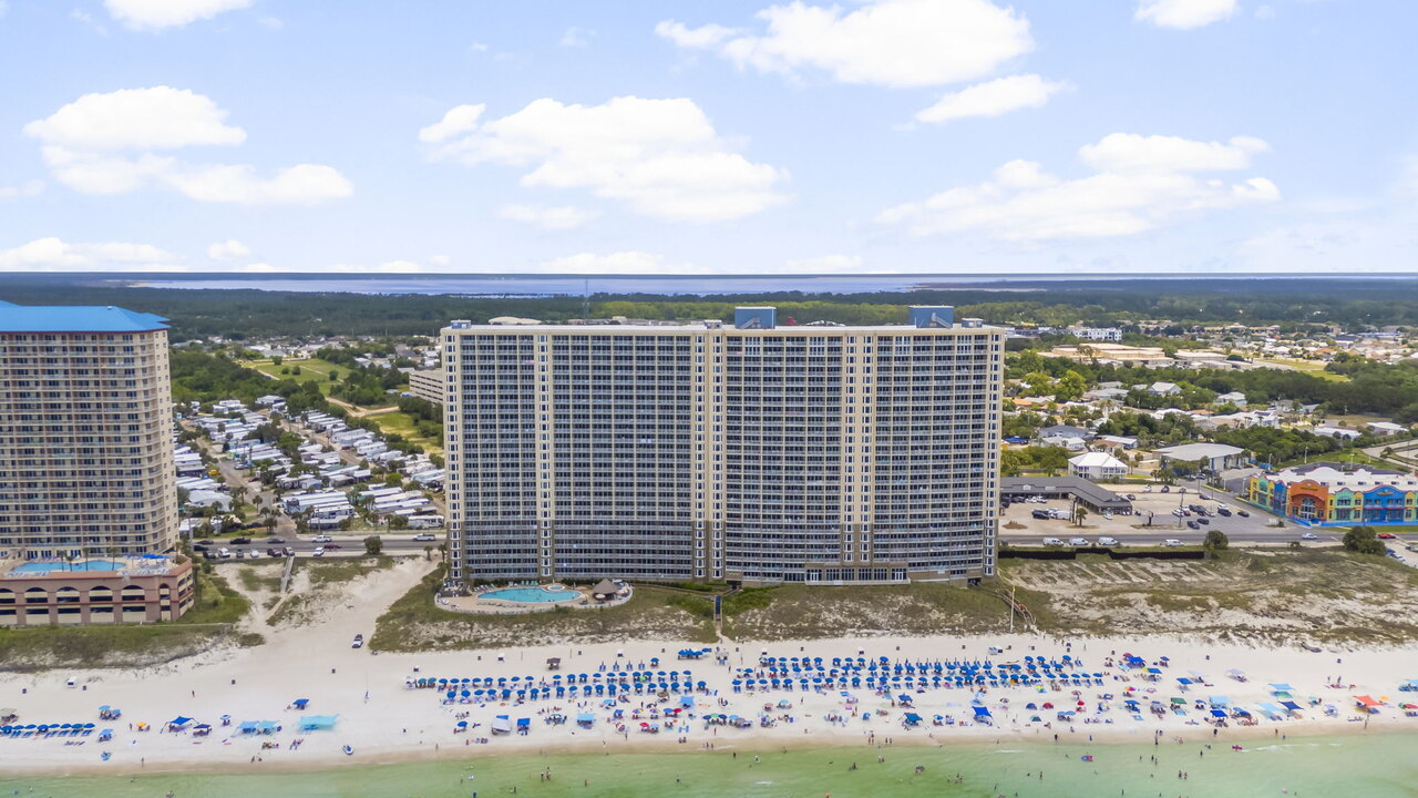 Emerald Beach 1428 - Image 65