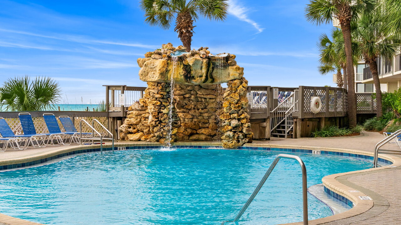 Edgewater Tower 2-808 - Image 32