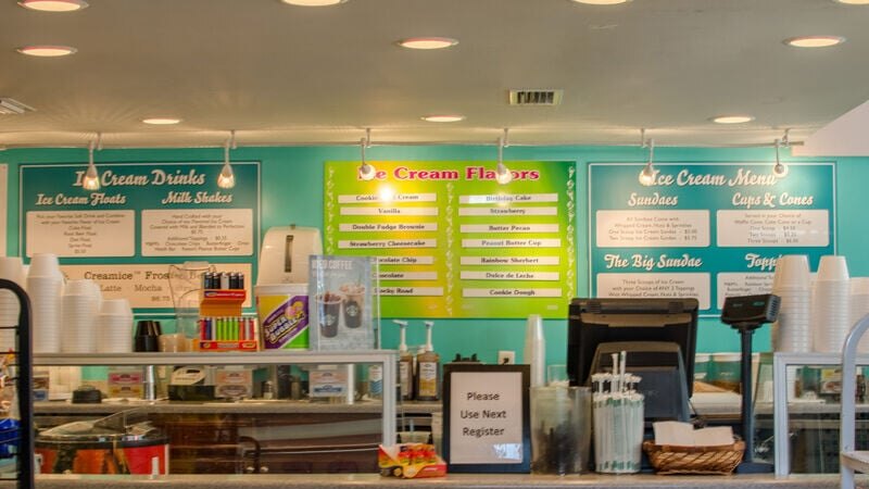 Edgewater Tower 2-808 - Image 39